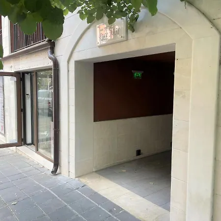 Cathedral View Flat *