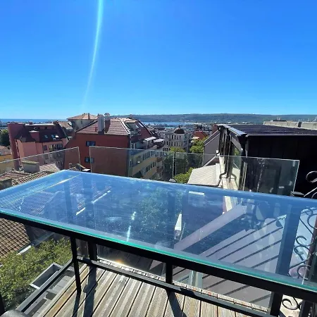 Cathedral View Flat דירה